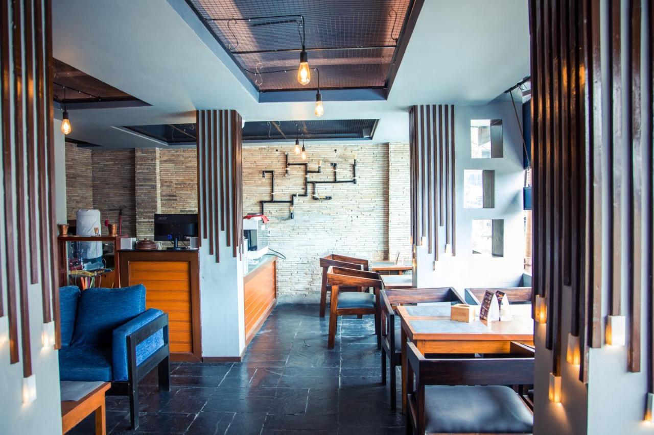 Kotee Home Hotel بوكْرا المظهر الخارجي الصورة