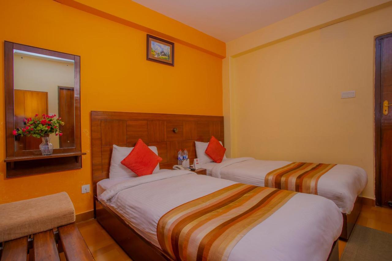 Kotee Home Hotel بوكْرا المظهر الخارجي الصورة